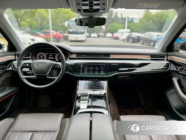 Audi A8 2020 Черный из Китая, фото 3