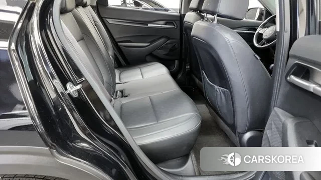 Kia Seltos 2022 Черный из Кореи, фото 3