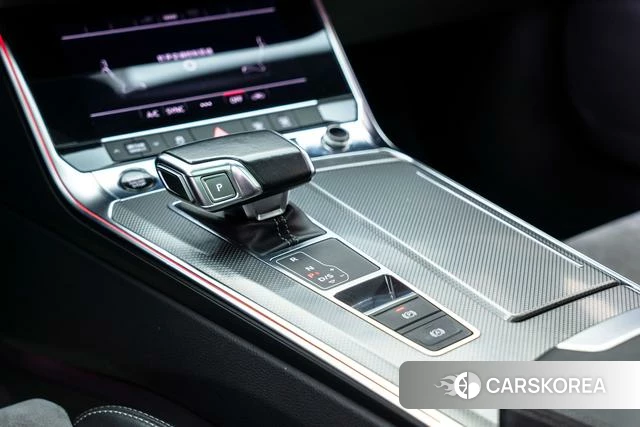 Audi A6L PHEV 2021 Черный из Китая, фото 3