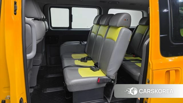 Hyundai The New Grand Starex 2018 Желтый из Кореи, фото 3