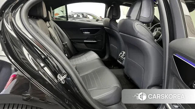 Mercedes-Benz C-Class W206 2024 Черный из Кореи, фото 3