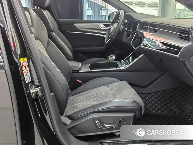 Audi A6L 2023 Черный из Китая, фото 3