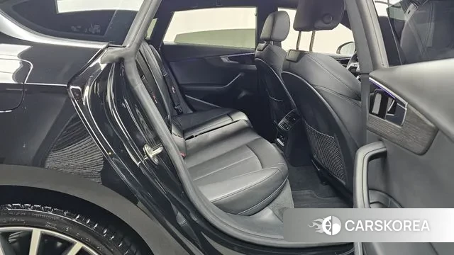 Audi A5 (F5) 2023 Черный из Кореи, фото 3