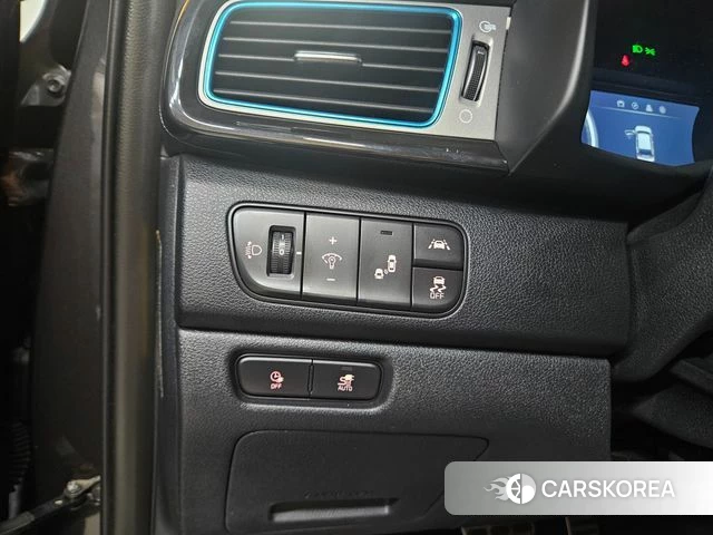 Kia Niro 2018 Синий из Кореи, фото 3