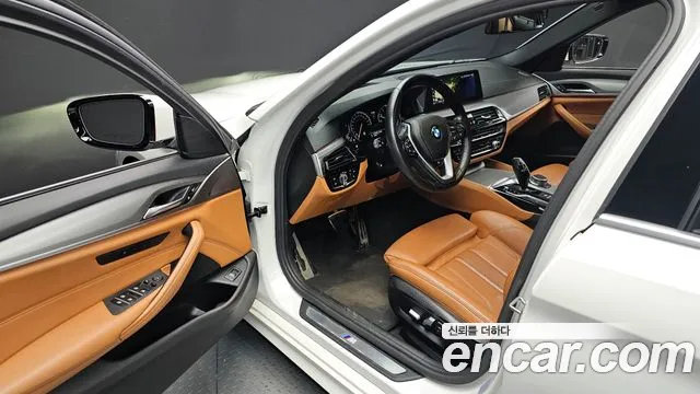 BMW 5 Series (G30) id 2204028 из Кореи 3