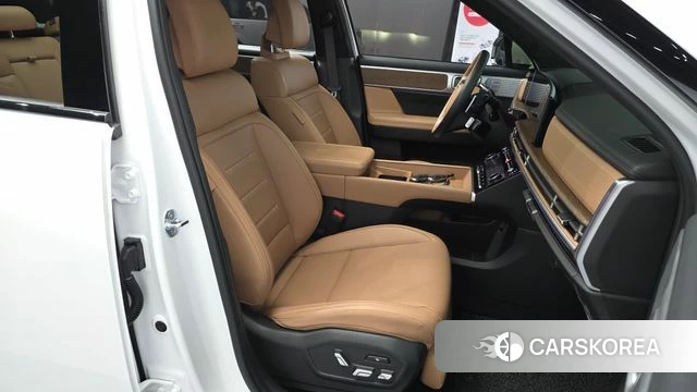 Hyundai Santa Fe (MX5) 2024 Белый из Кореи, фото 3