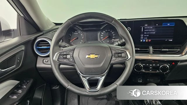 Chevrolet (GM Daewoo) Trax Crossover 2024 Белый из Кореи, фото 3