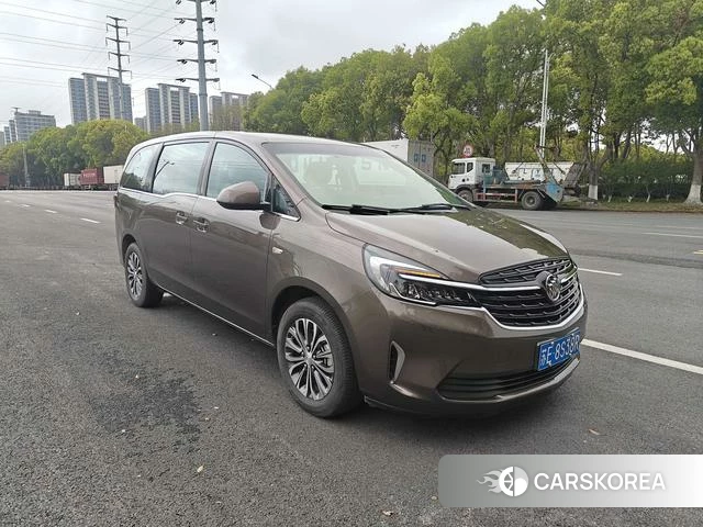 Buick GL8 2022 Коричневый из Китая, фото 3