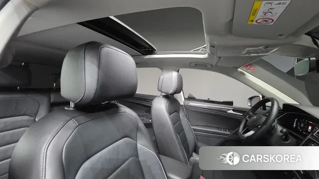 Volkswagen Tiguan second Generation 2022 Белый из Кореи, фото 3