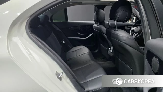 Mercedes-Benz C-Class W205 2020 Белый из Кореи, фото 3