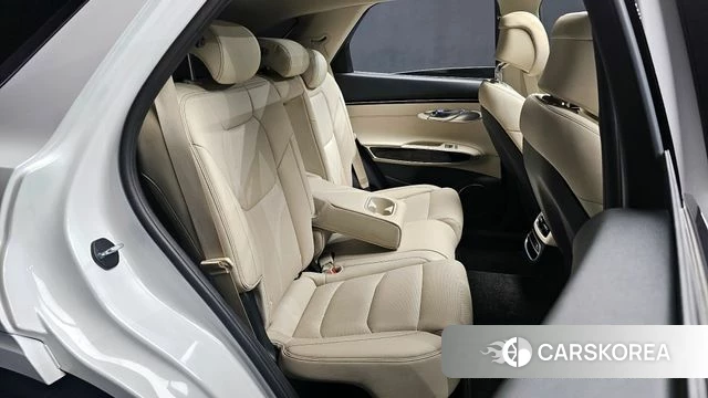 Genesis GV70 2023 Белый из Кореи, фото 3