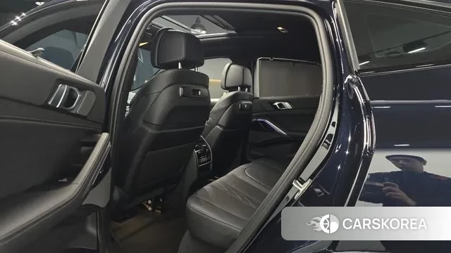 BMW X6 (G06) 2023 Черный из Кореи, фото 3