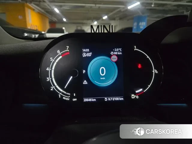 Mini Cooper 2022 Черный из Кореи, фото 3