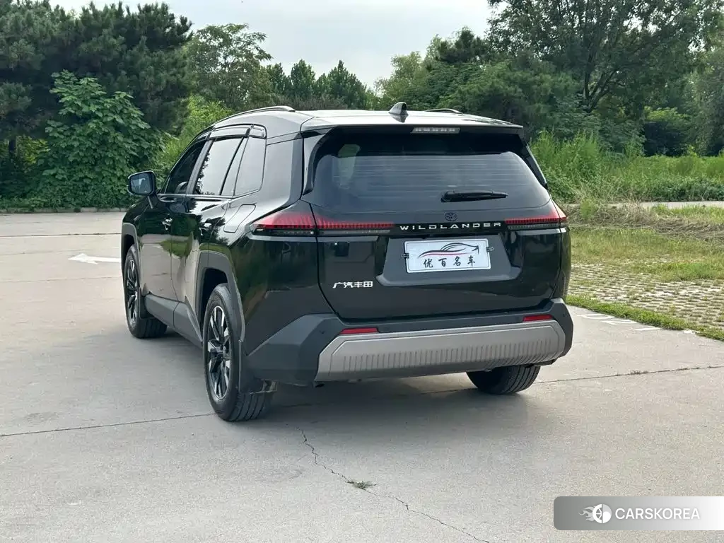 Toyota Wildlander 2026 Черный из Китая, фото 3