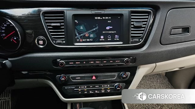 Kia The New Carnival 2018 Черный из Кореи, фото 3