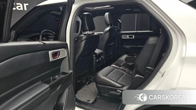 Ford Explorer 6th Generation 2020 Белый из Кореи, фото 3