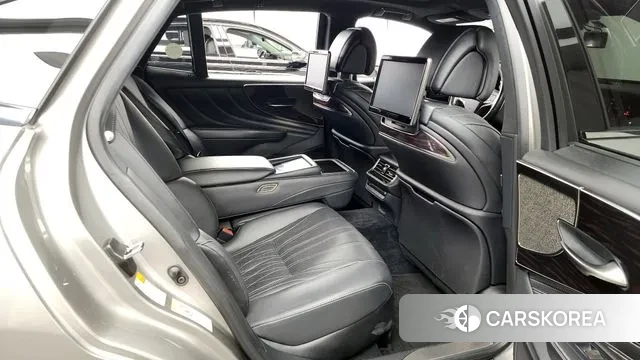 Lexus LS500h 5th generation 2018 Песочный из Кореи, фото 3