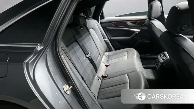 Audi A6 (C8) 2022 Серый из Кореи, фото 3