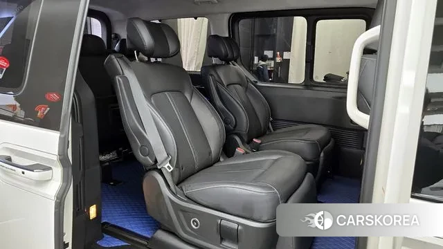 Hyundai Staria 2025 Белый из Кореи, фото 3