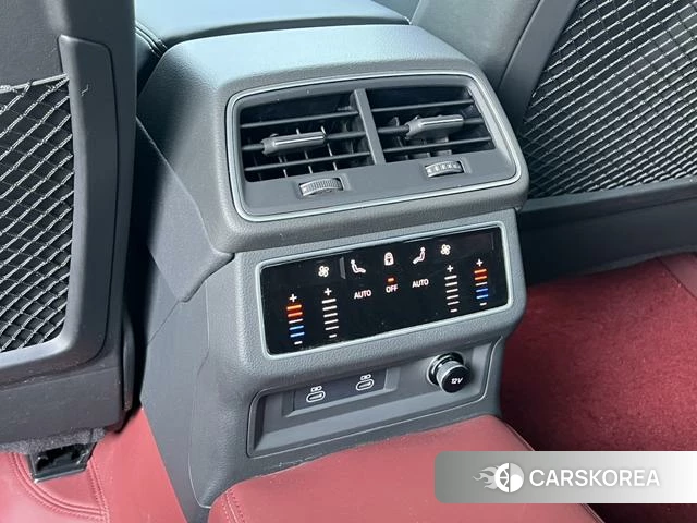 Audi A6L 2025 Черный из Китая, фото 3