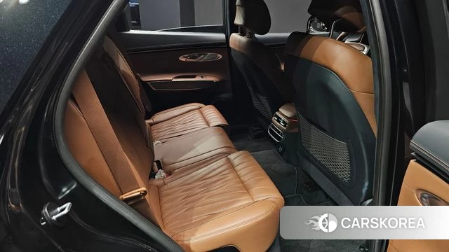 Genesis GV70 2022 Черный из Кореи, фото 3