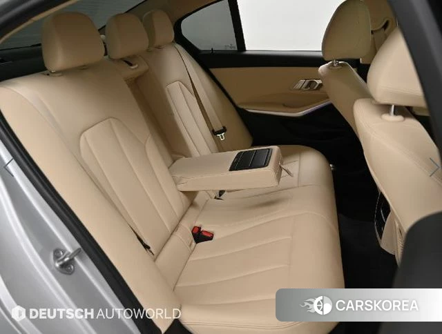 BMW 3 Series (G20) 2020 Серебристо-серый из Кореи, фото 3