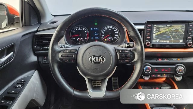 Kia Stonic 2018 Белый из Кореи, фото 3