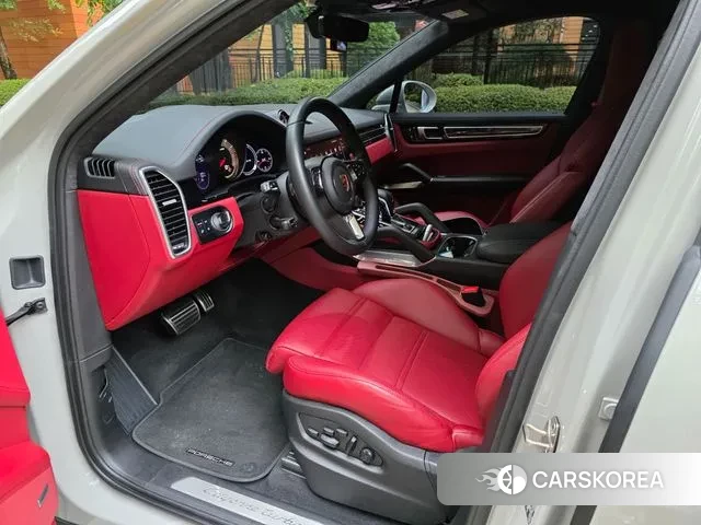 Porsche Cayenne (PO536) 2023 Цвет галактики из Кореи, фото 3