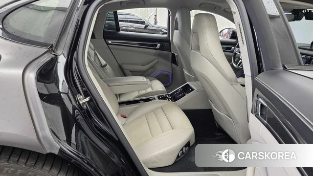 Porsche Panamera (971) 2018 Серый из Кореи, фото 3