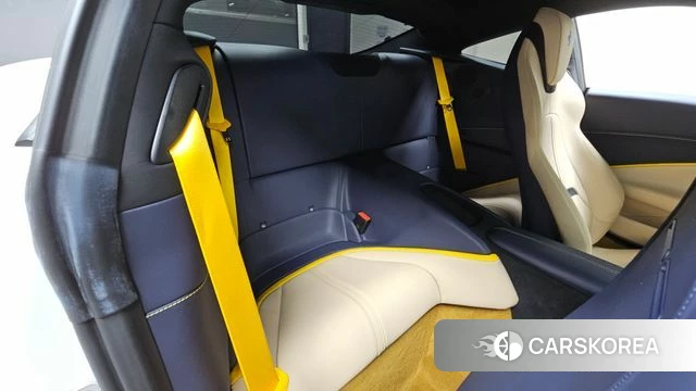 Ferrari Rome 2023 Белый из Кореи, фото 3