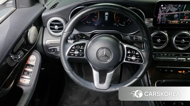 Mercedes-Benz GLC-Class X253 2020 Белый из Кореи, фото 3