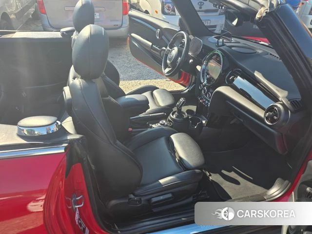 Mini Cooper Convertible 2022 Красный из Кореи, фото 3