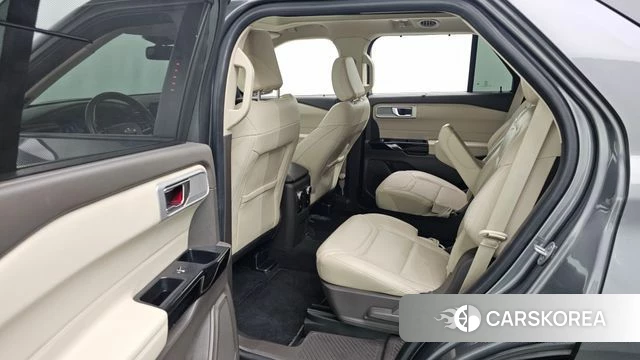 Ford Explorer 6th Generation 2022 Серый из Кореи, фото 3