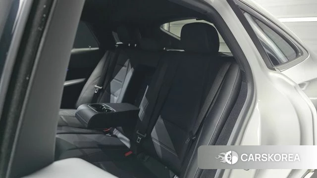 Mercedes-Benz GLE-Class W167 2023 Белый из Кореи, фото 3