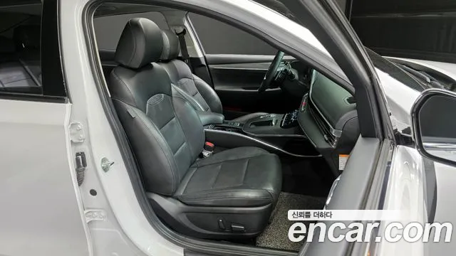 Hyundai The New Grandeur IG Hybrid 2021 Белый из Кореи, фото 3