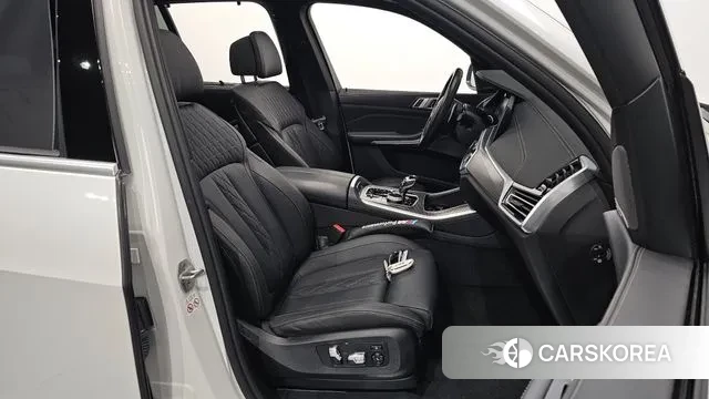 BMW X5 (G05) 2023 Белый из Кореи, фото 3