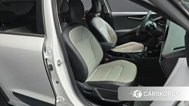 Kia Di Ol Nu Niro 2022 Белый из Кореи, фото 3