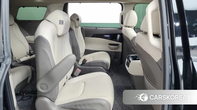 Kia Carnival 4th generation 2022 Черный из Кореи, фото 3
