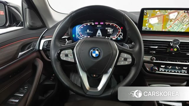 BMW 5 Series (G30) 2023 Черный из Кореи, фото 3