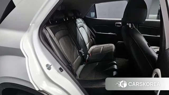 Hyundai Venue 2019 Белый из Кореи, фото 3