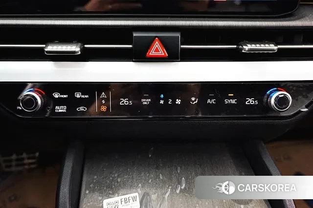 Kia The New Sportage 5th Generation Hybrid 2024 Белый из Кореи, фото 3