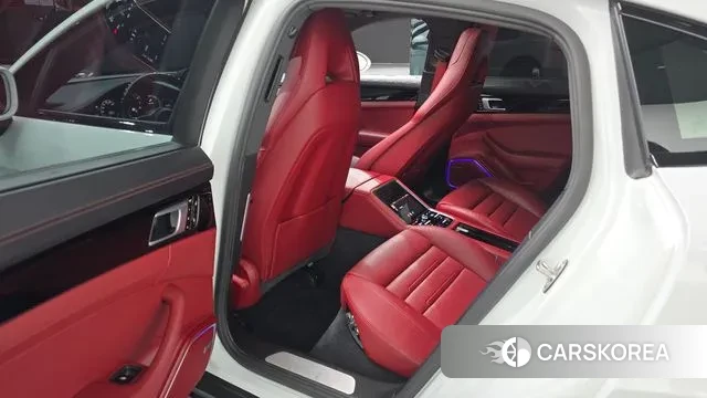 Porsche Panamera (971) 2018 Белый из Кореи, фото 3