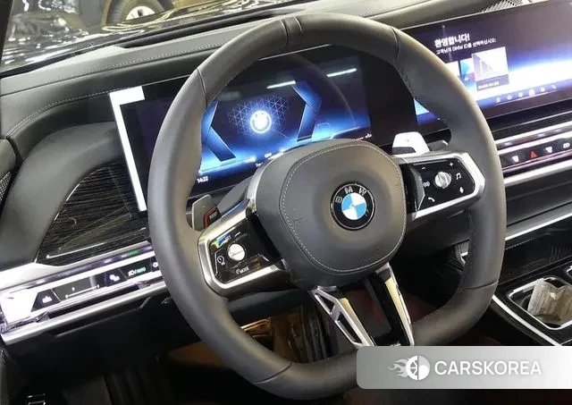 BMW 7 Series (G70) 2025 Черный из Кореи, фото 3