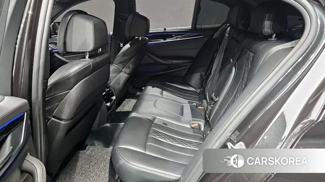 BMW 5 Series (G30) 2018 Серый из Кореи, фото 3