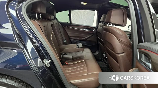 BMW 5 Series (G30) 2019 Черный из Кореи, фото 3