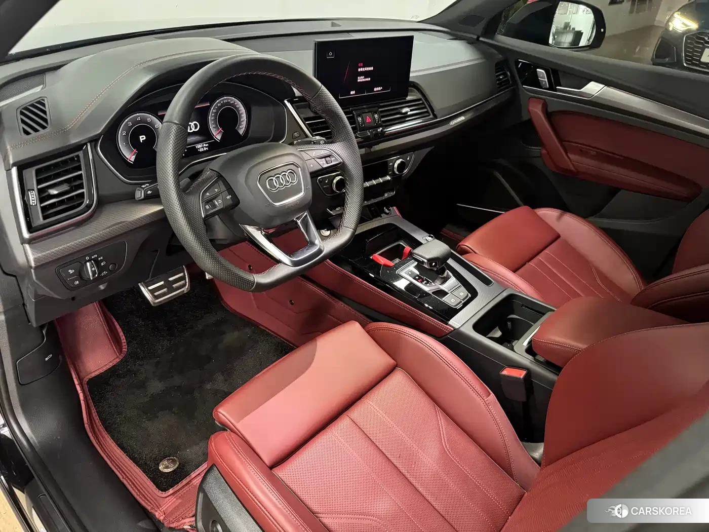 Audi Q5L 2025 Черный из Китая, фото 3