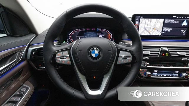 BMW 6 Series GT (G32) 2023 Серебристо-серый из Кореи, фото 3
