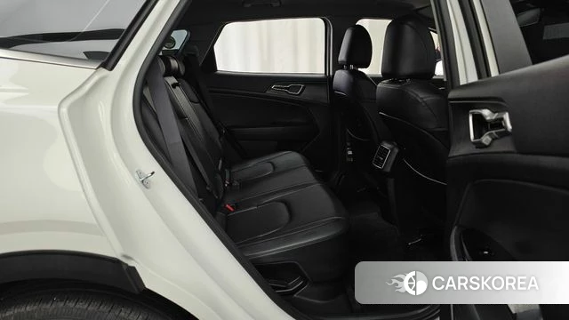 Kia Sportage 5th Generation Hybrid 2022 Белый из Кореи, фото 3
