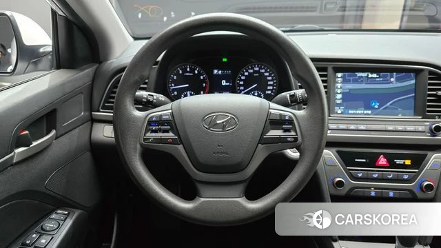 Hyundai Avante AD 2018 Белый из Кореи, фото 3