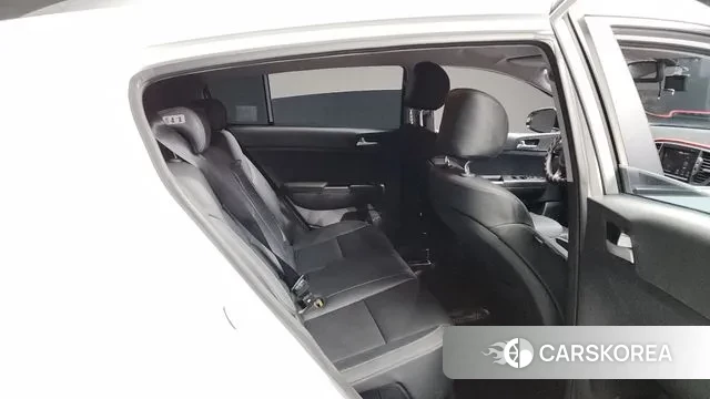 Kia Sportage 4th Generation 2018 Белый из Кореи, фото 3